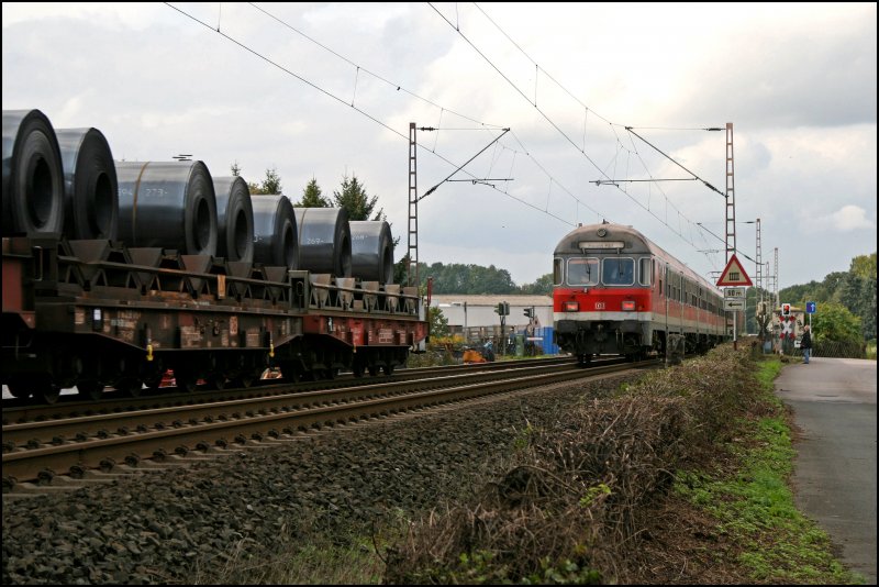 Nachschuss auf die RB91 (RB 39170)  RUHR-SIEG-BAHN , von Siegen nach Hagen. Hier bei Hohenlimburg am 30.09.07
