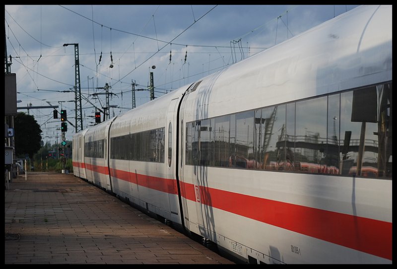 Nachschuss ICE 1 Kam Mit Dem ICE 90 Aus Wien-Westbahnhof Und Fhrt Richtung BW.Langenfelde 05.07.07
