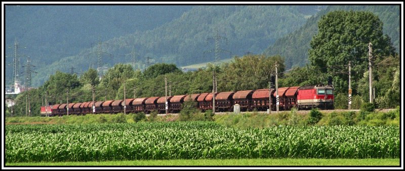 Nachschuss der schiebenden 1144er. Die den Ganzzug von Kufstein bis zum Brenner nachschiebt. 