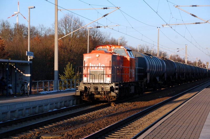 Nahaufnahme der V 160.6. Sie durchfuhr am 22.01.09 mit einem Kesselwagenzug den Bahnhof Burgkemnitz in Richtung Halle/Leipzig.