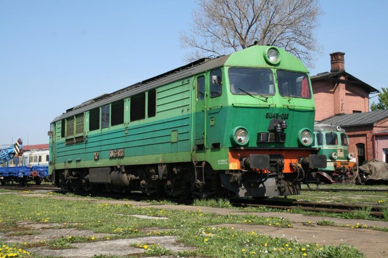 Neu in Wegliniec ist auch die SU46-033 die aus Poznan umgesetzt wurde.24.04.09