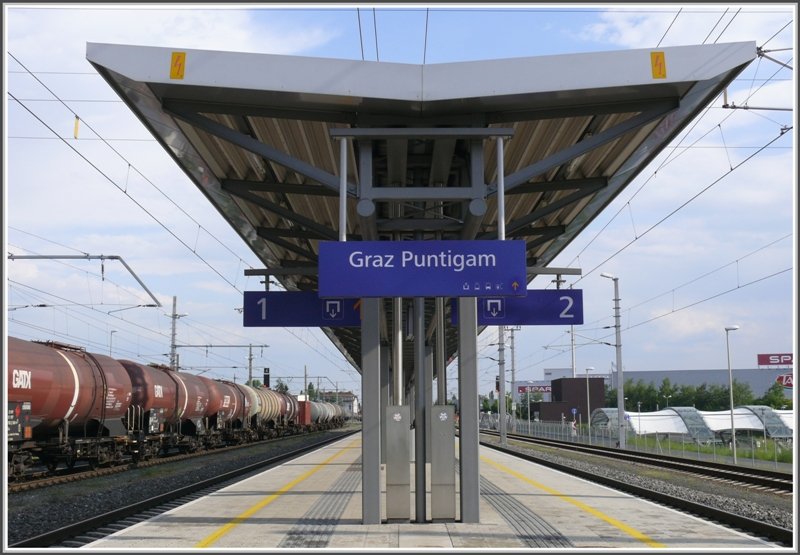 Neuer Mittelbahnsteig der BB in Puntigam. (15.05.2008)