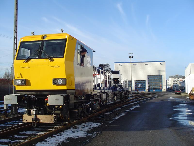 Neuer Zug (der Britischen Eisenbahn) in Rheine bei der firma Windhoff. In Januar 2005 geht es nach England. Einsatz ist auf die Strecke London-Eurotunnel. 