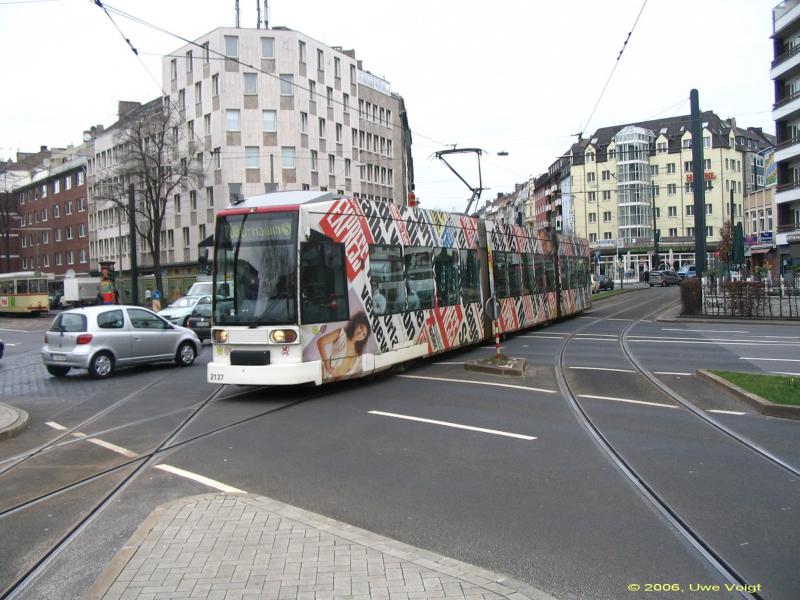 NF6 2137 am 30.3.2006 am Worringer Platz.