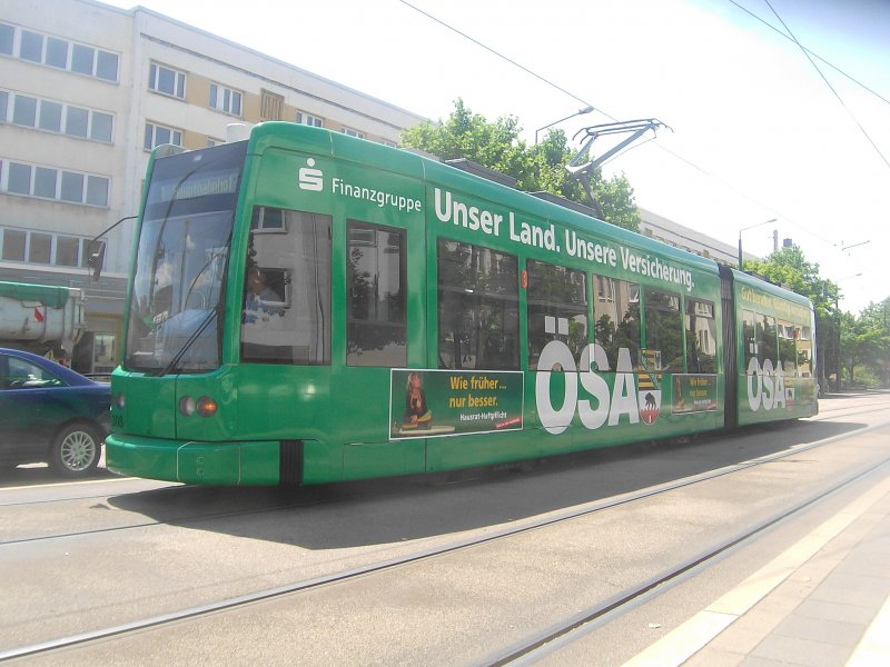 NGT 308 am 01.07.2008 am Museum als Linie 3 zum Hauptbahnhof.