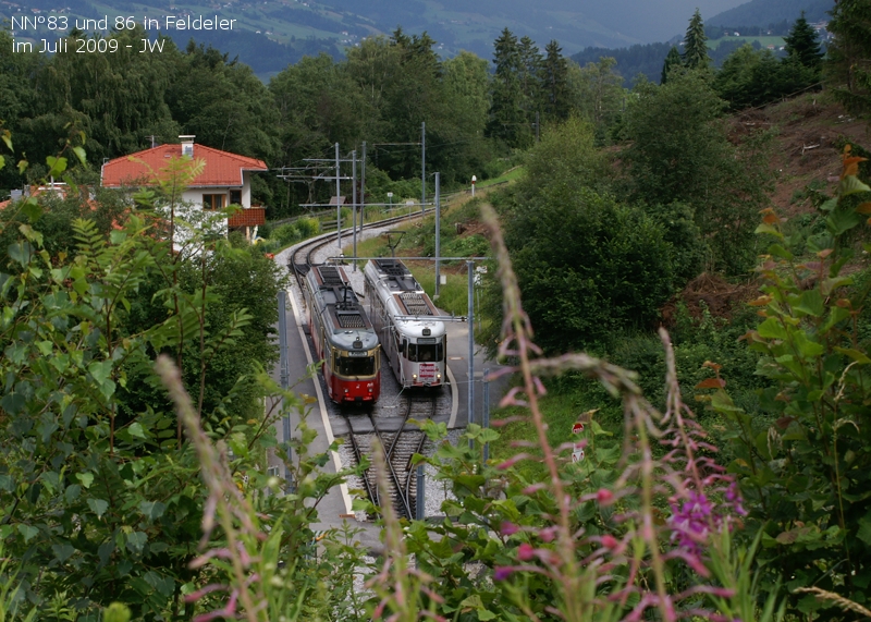 NN86 und 83 begegnen in Feldeler - seit der Einfhrung des Halbstundentaktes vor einiger Zeit wird nicht mehr in Telfer Wiesen, sondern in Feldeler begegnet - Hlltal ist gleichgeblieben. Ende Juni / Anfang Juli 2009 kHds