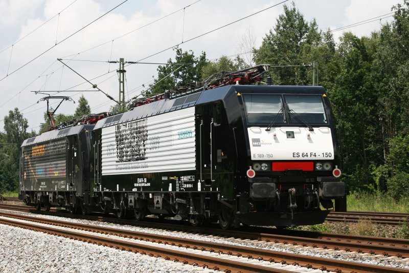 Noch ein Nachschuss von der 189 150. Sie macht Werbung fr:  130 years of electric locomotive traction  Rechts oberhalb dieses Schriftzuges befindet sich noch ein Siemens Logo.