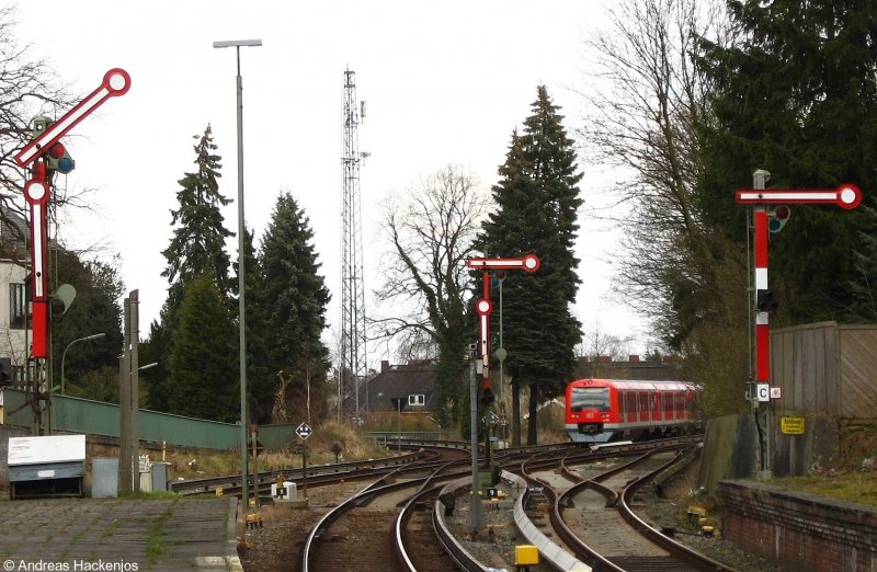 Noch ist der S-Bahnhof Blankenese mit Formsiganlen gesichert 29.3.08