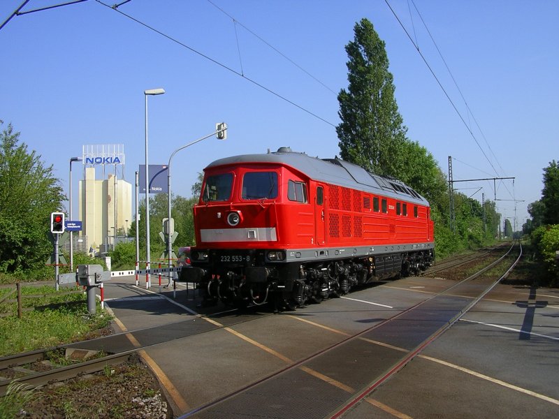 ....noch eine saubere Ludmilla 232 553-8 am B� Bochum Nokia hinterher.(21.05.2008)