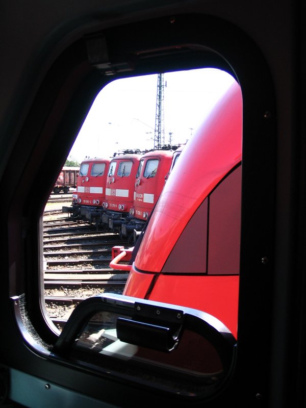 Nochmal ein Bild des 151 er Treffens im BW Nrnberg Rbf, diesmal jedoch aus etwas ungewhnlicher Perspektive. Im Juli 2007