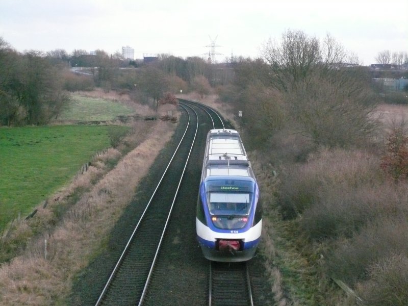 Nordostseebahn Talent nach Itzehoe am 29.12.2007 bei Heiligenstedten