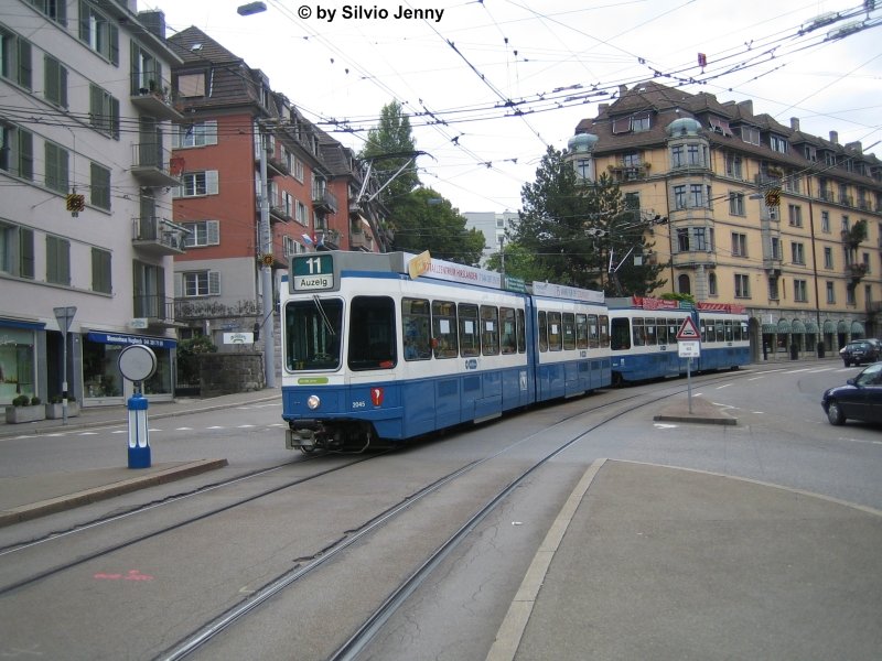 Nr.2045+2040 am 9.9.07 beim Hegibachplatz