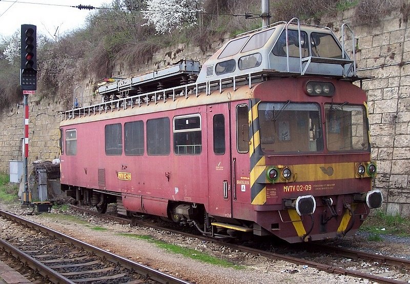 Oberleitungs-Bauzug MVTV 02-09 der ZSR am 18.03.2007 in Bratislava Hlavna Stanica (Hauptbahnhof).