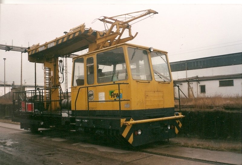 Oberleitungsrevisionsfahrzeug im Mrz 1999 in Stralsund.
