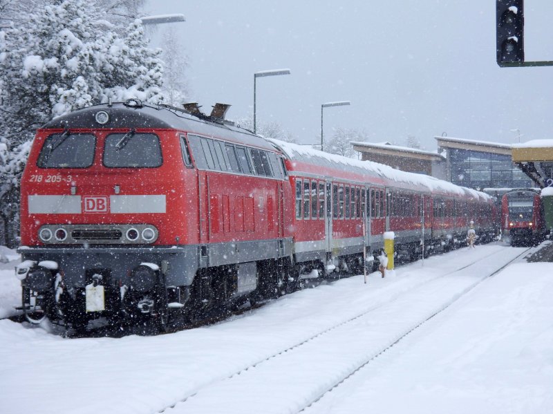 Oberstdorf Bahnhof am 08.02.2009 bei Schnee.
