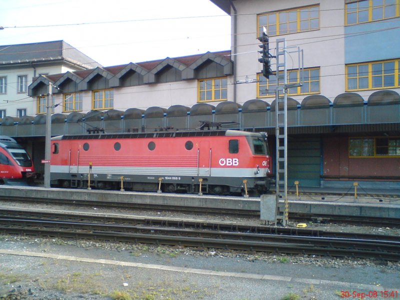 BB 1044 066 abgestellt in Villach HBF
