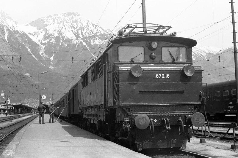 BB 1670.16, Innsbruck Hbf., 11.04.1974