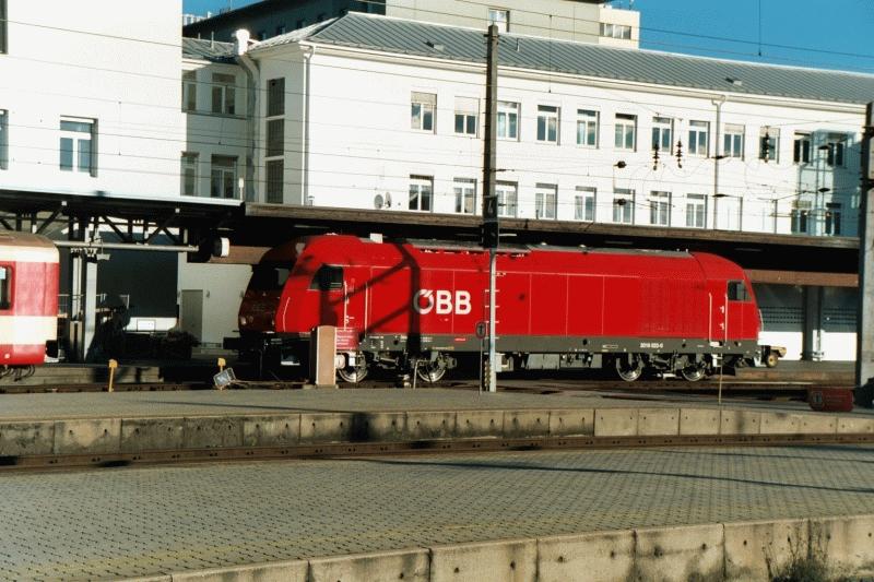 BB 2016-023 am 10.11.2002 in Graz Hauptbahnhof