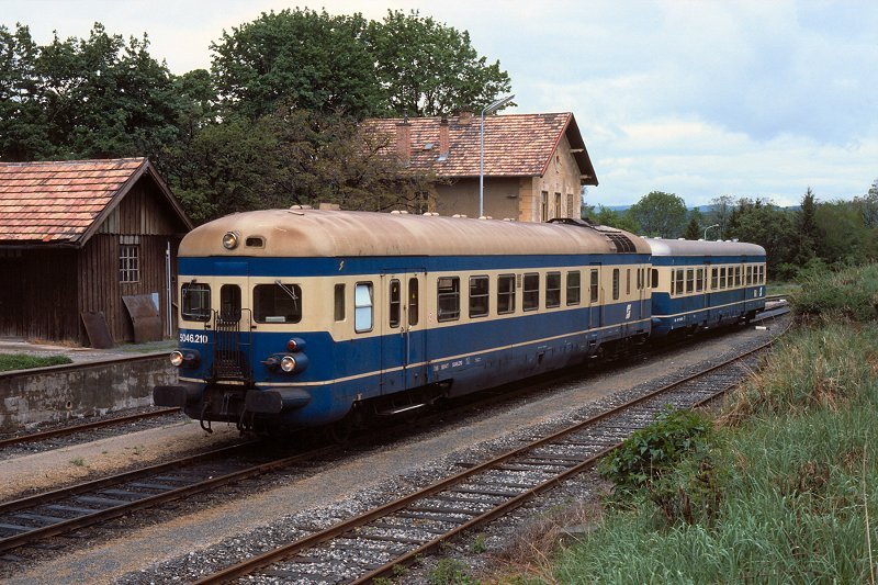 BB 5046.219 + 6546.210 mit 2724, Oberschtzen, 28.05.1984
