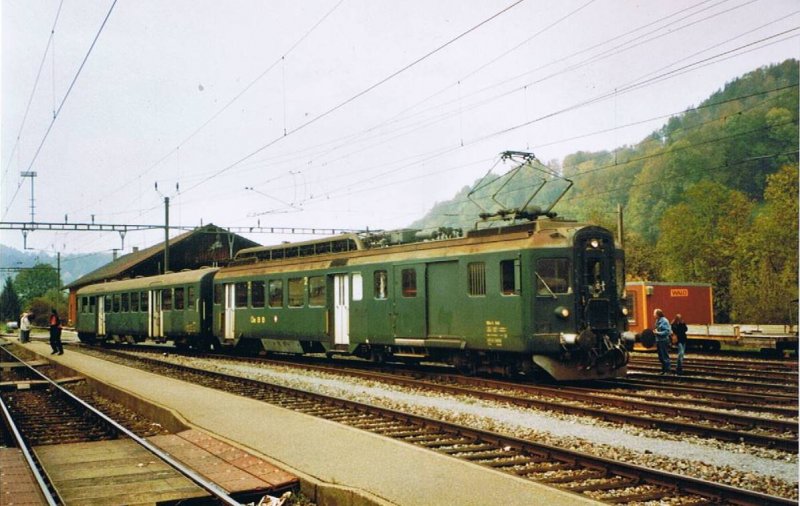OeBB-BDe 4/4 mit Leichtstahlwagen beim Triebwagentreffen in Bauma im Oktober 2006.Hinweis: Gescanntes Foto.