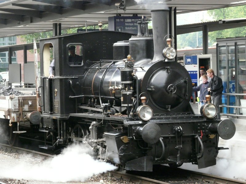 OeBB -  Dampflok E 3/3 2 der OeBB im Bahnhof Olten am 14.06.2008