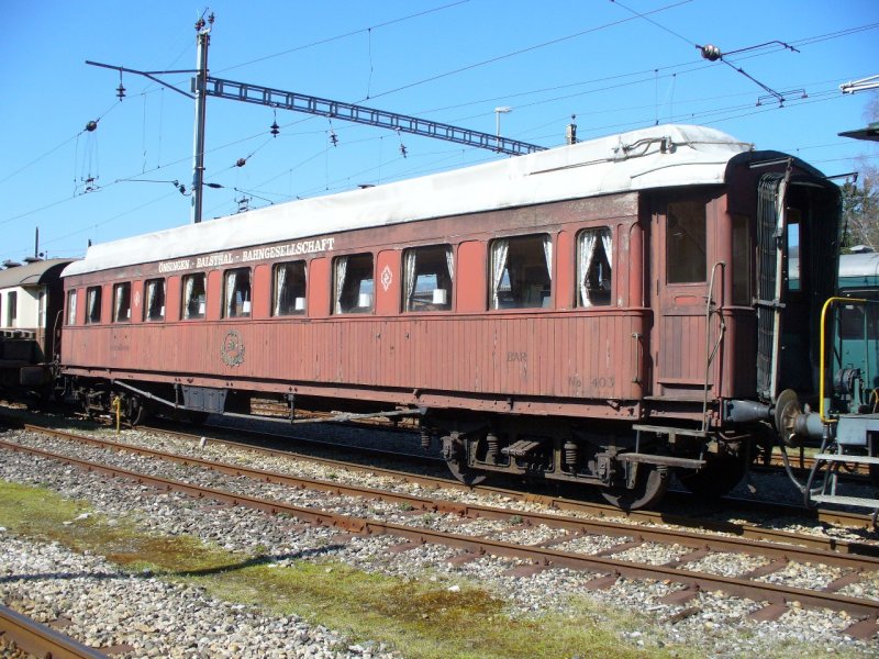 OeBB - Nostalgie Speisewagen BR 403 im Bahnhof von Balsthal am 06.04.2007