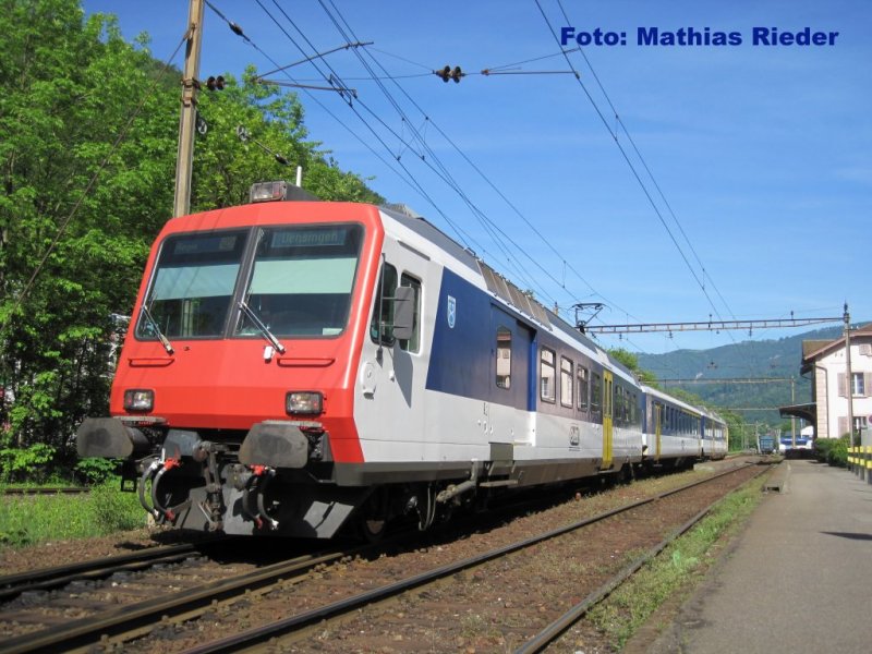 OeBB- NPZ bei der Ausfahrt Klus, richtung Oensingen am Sonntag, 17.05.09