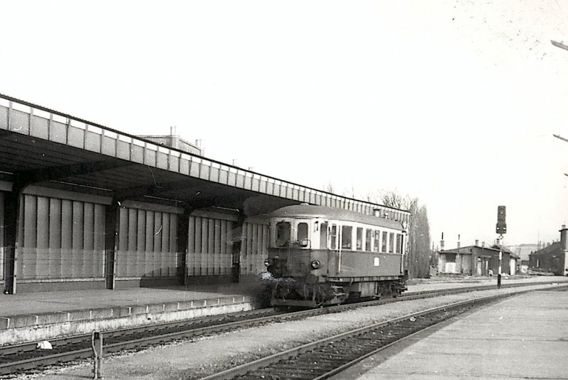 BB - TW 5040 - Wien Ostbahnhof - Irgendwann in 1970 - Foto J.J. Barbieux.