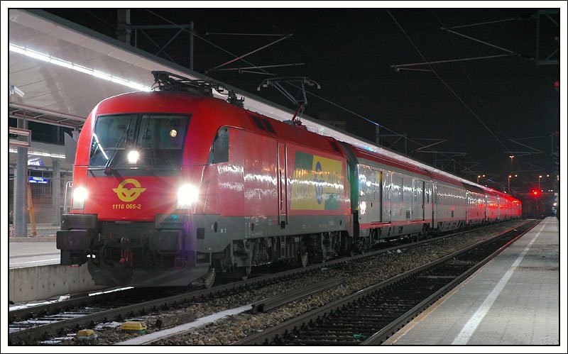OEC 558  STYRIARTE GRAZ  von Graz Hbf. nach Wien Sdbahnhof, am 6.1.2008 beim Halt in Wien Meidling. Heute, eine Woche spter am 13.1.2008, wird sie wieder diesen Zug bespannen.