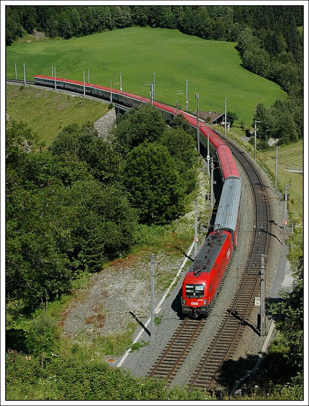 OEC 668  Fachhochschule Vorarlberg  von Graz nach Bregenz, am 16.7.2007 zw. Windau und Hopfgarten, aufgenommen im Bereich Vorwindau.
