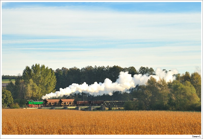 �GEG-Dampflok WTK4 (ex. �BB 392.2530) auf der Museumsstrecke kurz vor der Einfahrt in die Hst. Timelkam-Energie. 4.10.2009.