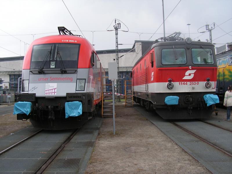 si-Power in BW Mnchen. Tag der offenen Tre im BW