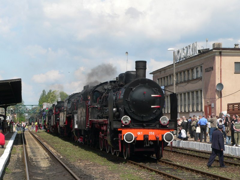 Ok1 359 und weitere Dampfloks im Bahnhof Wolsztyn. 3.5.2008
