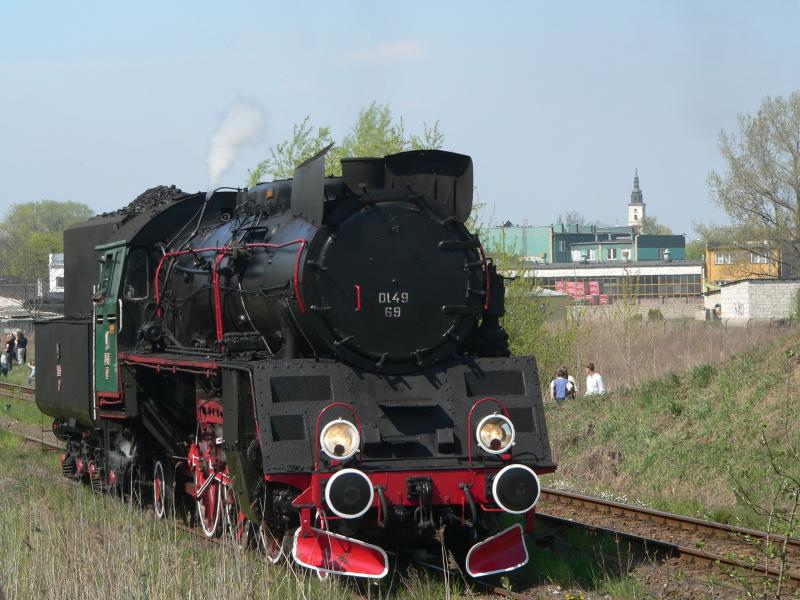 Ol 49 69 auf der Dampflokparade am 30.4.2005 in Wolsztyn.