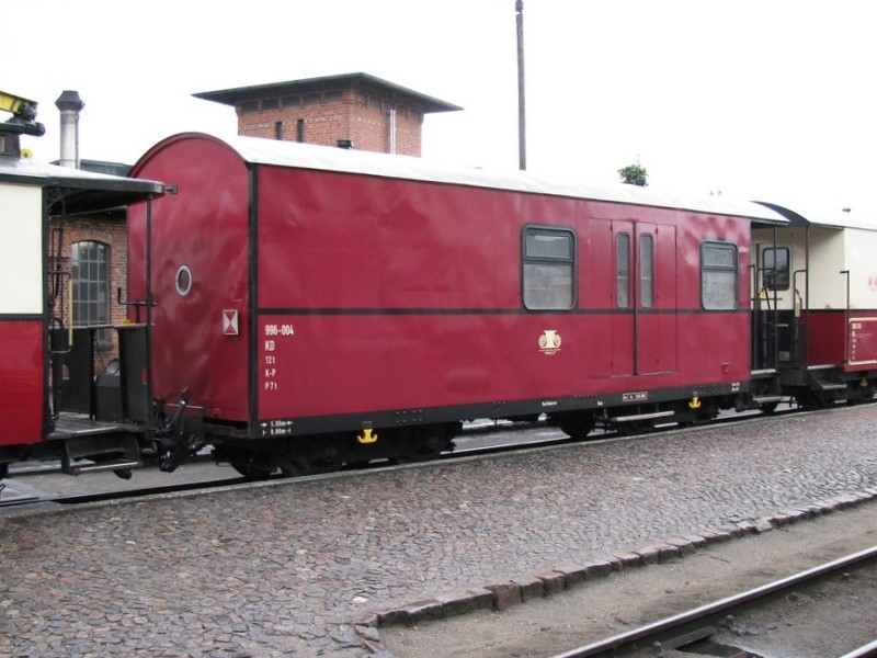 Packwagen KD 996-004 der Mecklenburgischen Bderbahn -MOLLI-, Khlungsborn-West 10.07.2009