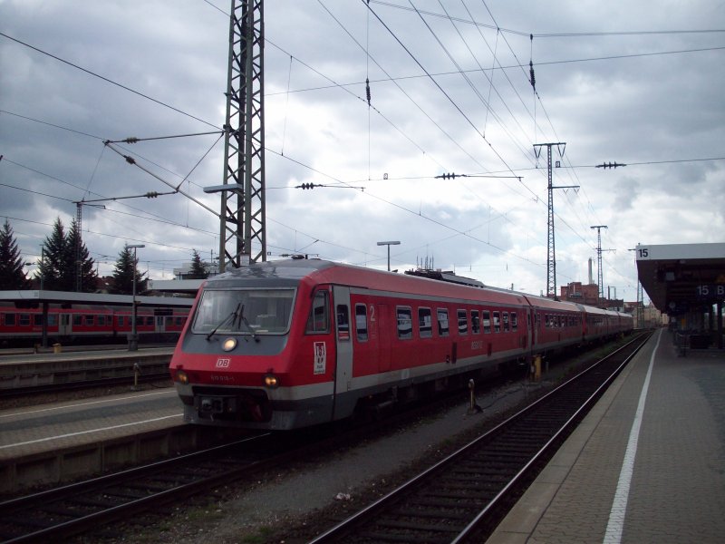 Pendolino Richtung Bayreuth am Nrnberg Hauptbahnhof.(29.03.2008)
