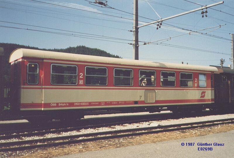 Personenwagen 2.Klasse im Sommer 1987