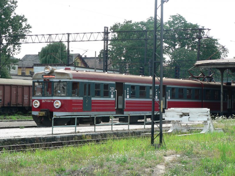 PKP EN 71-041 als Eilzug nach Wroclaw (Breslau)in Wegliniec, 14.07.2007