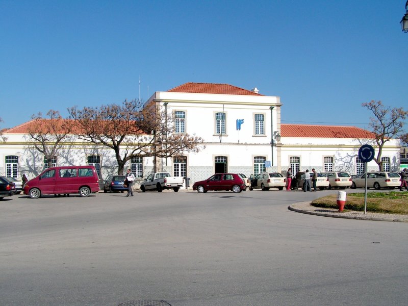 PORTIMÃO (Distrikt Faro), 02.02.2005, Bahnhof Portimão