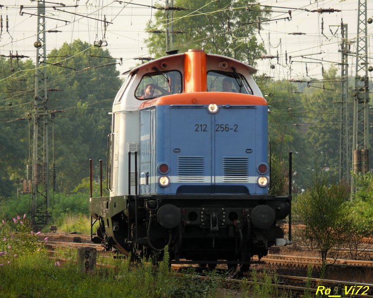 Portrait von 212 256-2 der Nordbayrischen Eisenbahn. Witten, 29.07.2008.