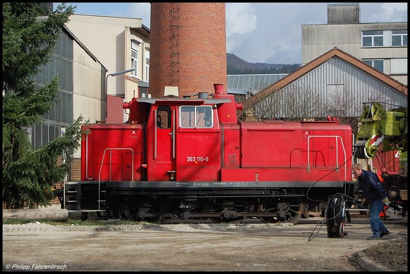 Portrait von 363 110-8 bei den Schwbischen Htten-Werken (SHW) in Wasseralfingen.