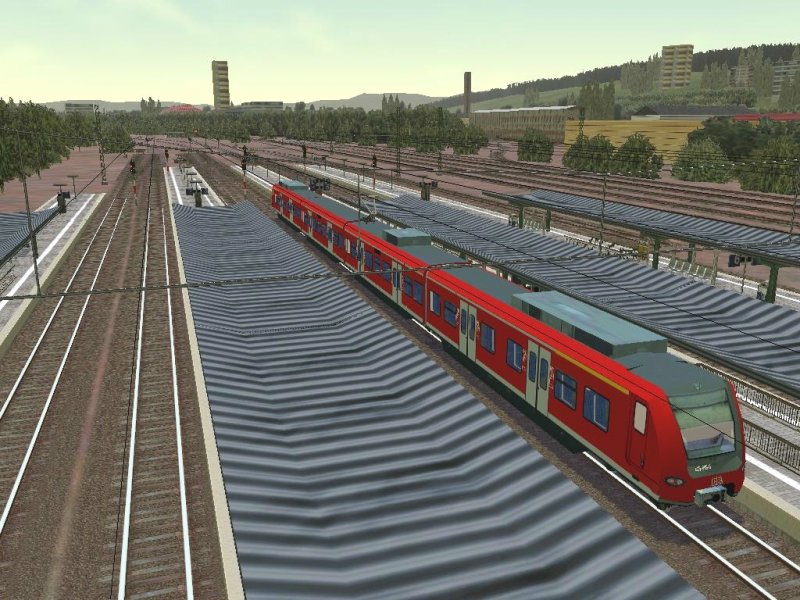 Pro Train 3 am 21.08.2006. Die RB 19332 von Geislingen(Steige) nach Plochingen steht hier im Bahnhof Gppingen.