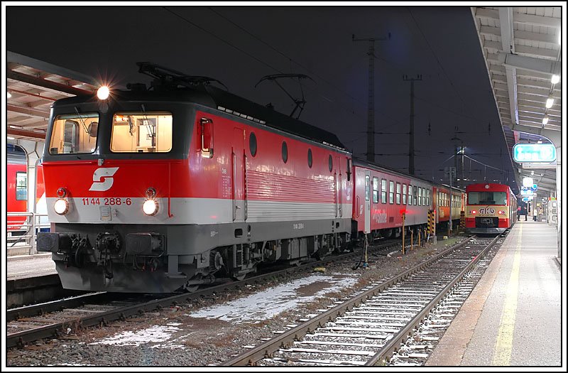 R 4026  Mur Radler  von Graz nach Bruck, aufgenommen am Grazer Hauptbahnhof am 26.1.2007.
