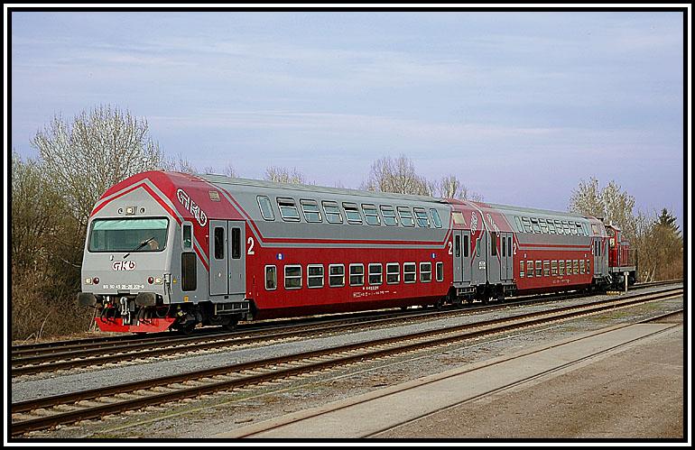 R 8573 bei der Einfahrt in Deutschlandsberg am 27.3.2006