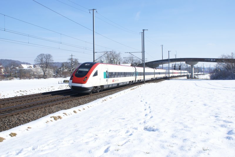 RABDe 500 040-1 fhrt am 15.2.09 von Bassersdorf Richtung Kloten.