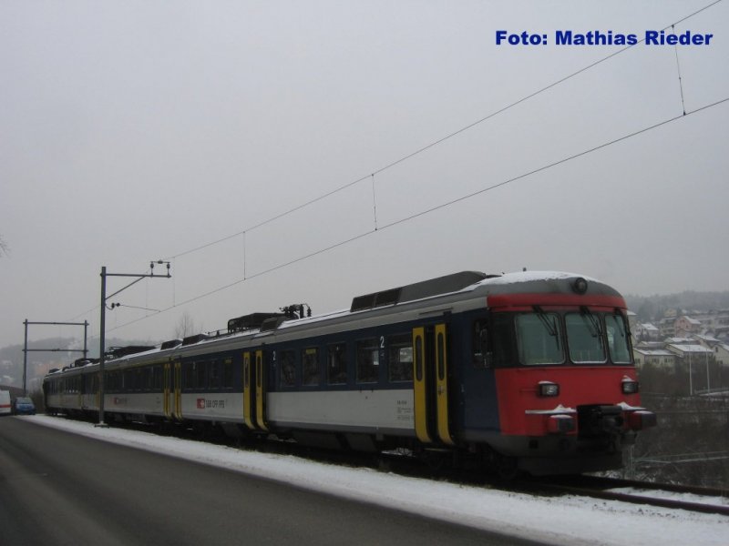 RABDe 510 006 in Schaffhausen Herblingen am 10.01.09 Mitlerweilen steht die Mirage in Zrich und wartet auf den Abbruch.