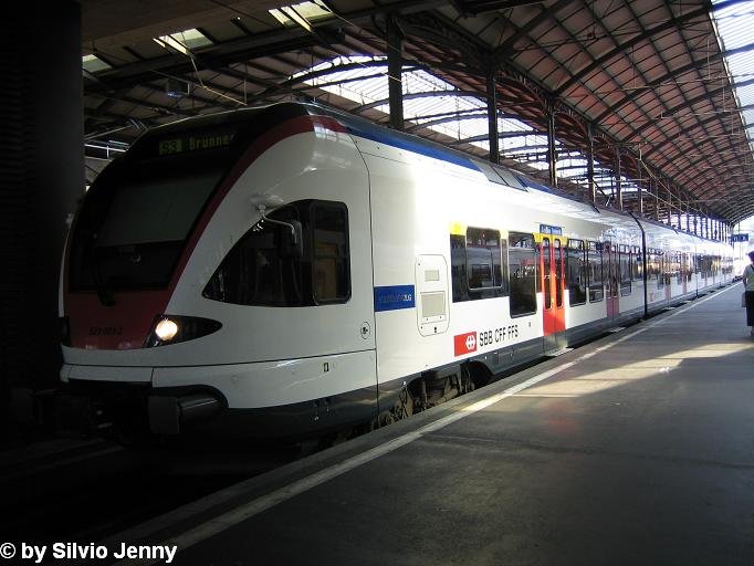 RABe 523 003-2 am 27.7.06 in Luzern.