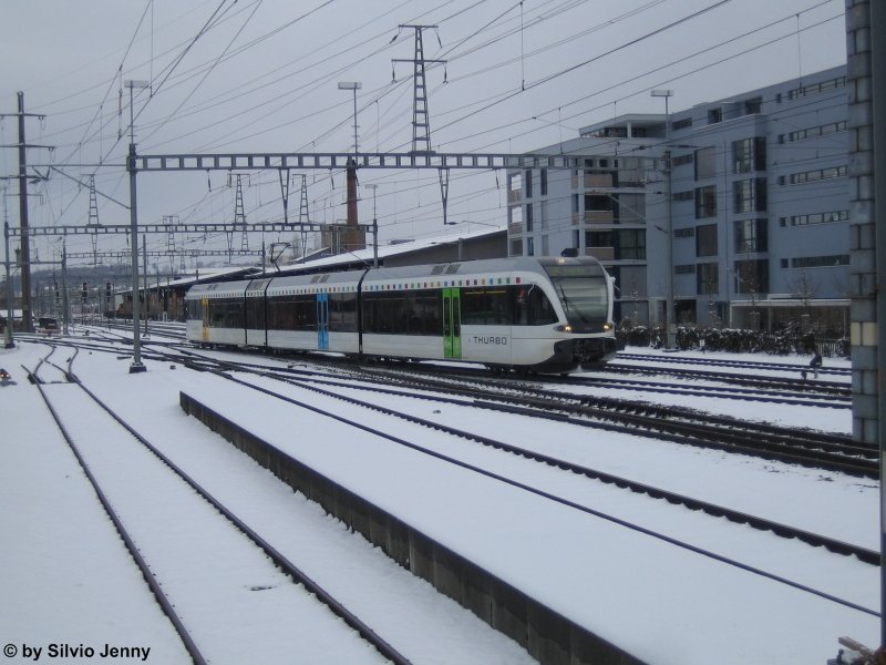 RABe 526 771-1 am 12.2.09 als S29 in Oberwinterthur, noch trgt dieser Thurbo den alten Anstrich... doch wie lange noch... 