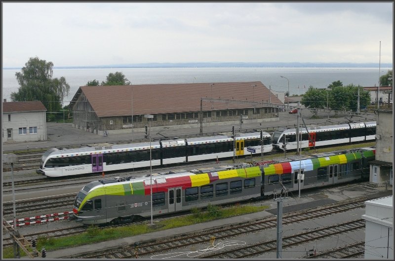 RABe 526 GTW von Thurbo und der neue Flirt fr die Autonome Region Bozen stammen beide aus dem Hause Stadler. Rorschach (16.08.2008)