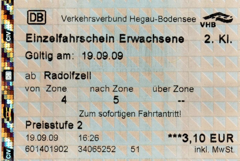 RADOLFZELL am Bodensee (Landkreis Konstanz), 19.09.2009, Einzelfahrschein im Verkehrsverbund Hegau-Bodensee für eine Fahrt von Radolfzell nach Konstanz (Preisstufe 2), gelöst am Automaten im Bahnhof Radolfzell -- Fahrkarte eingescannt